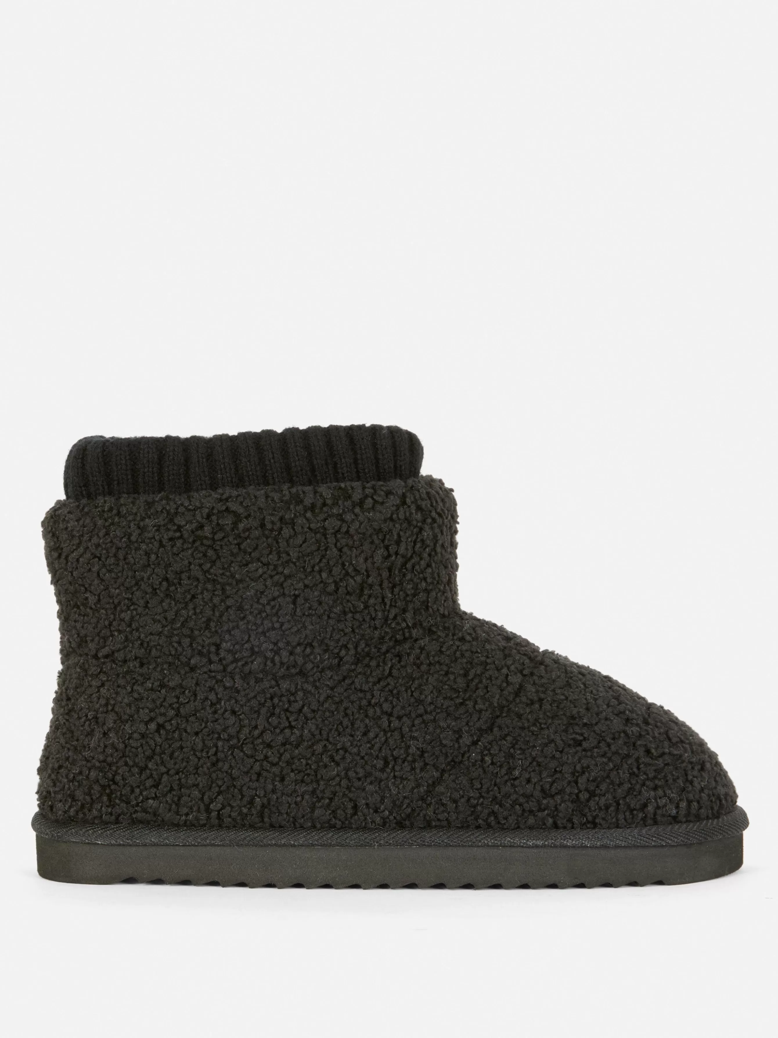 Discount Primark Chaussons Bottines Effet Mouton Retourné Noir