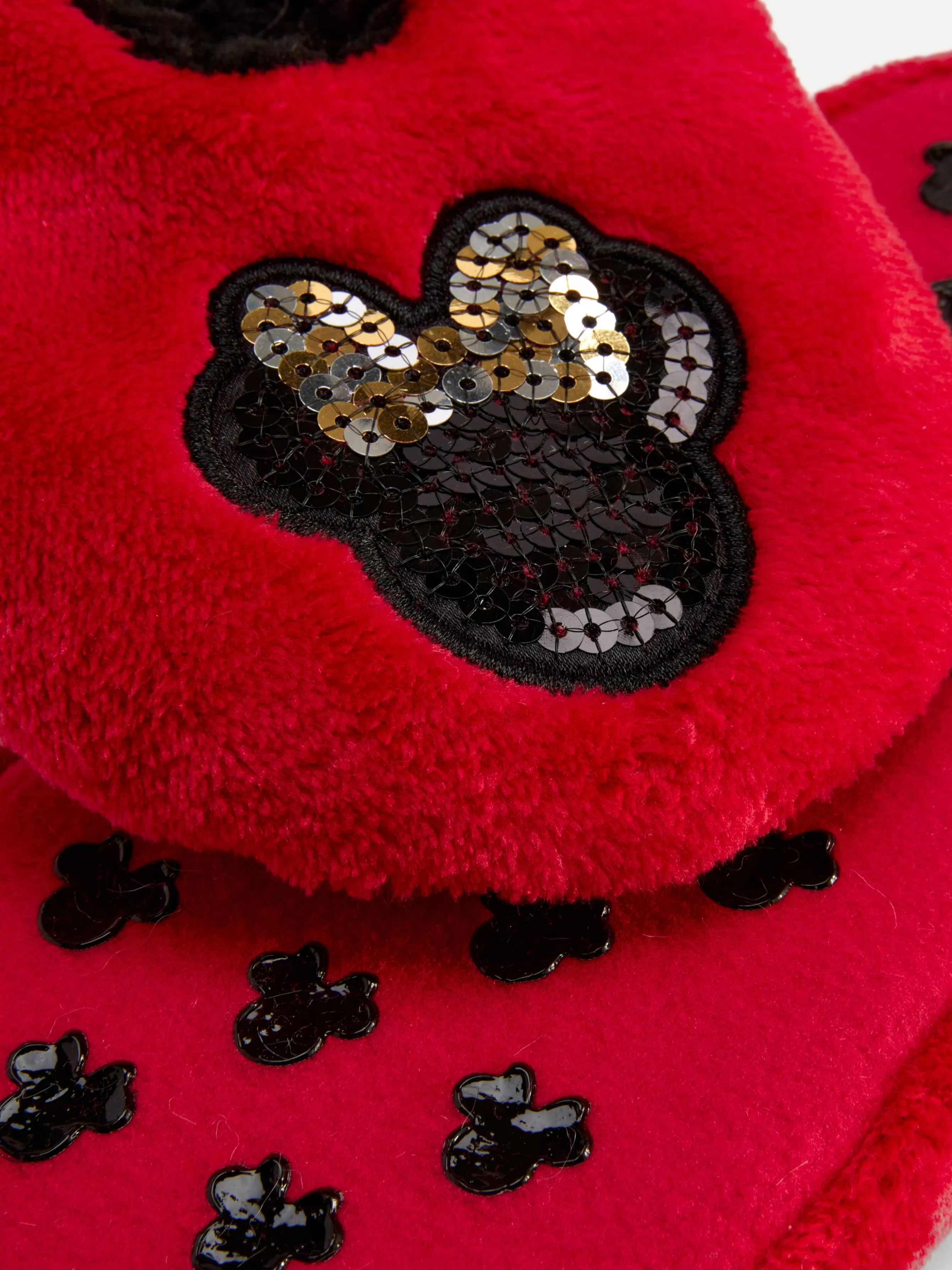 Shop Primark Chaussons Disney Minnie Mouse Rouge