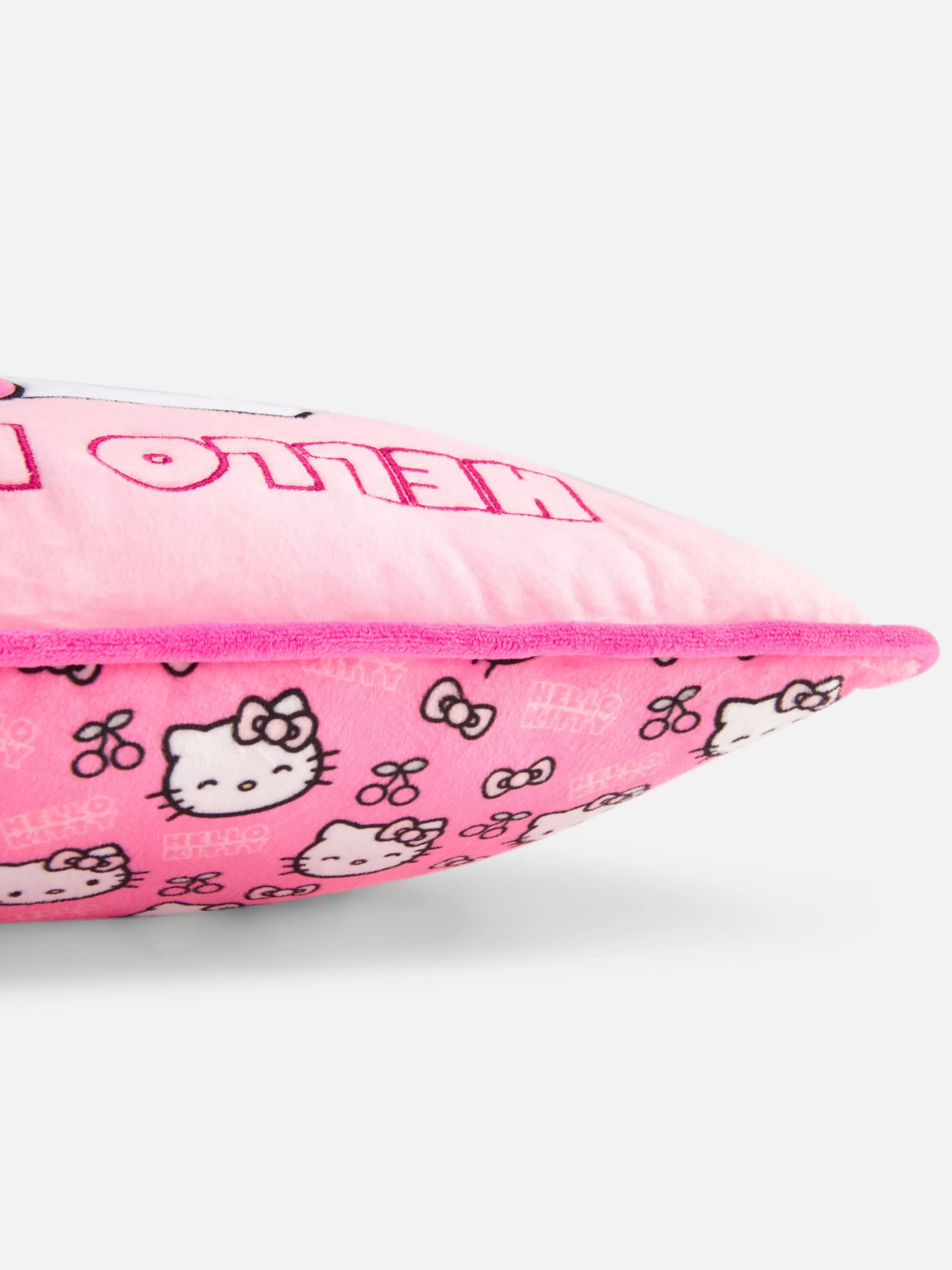 Cheap Primark Coussin Allongé Hello Kitty Rose