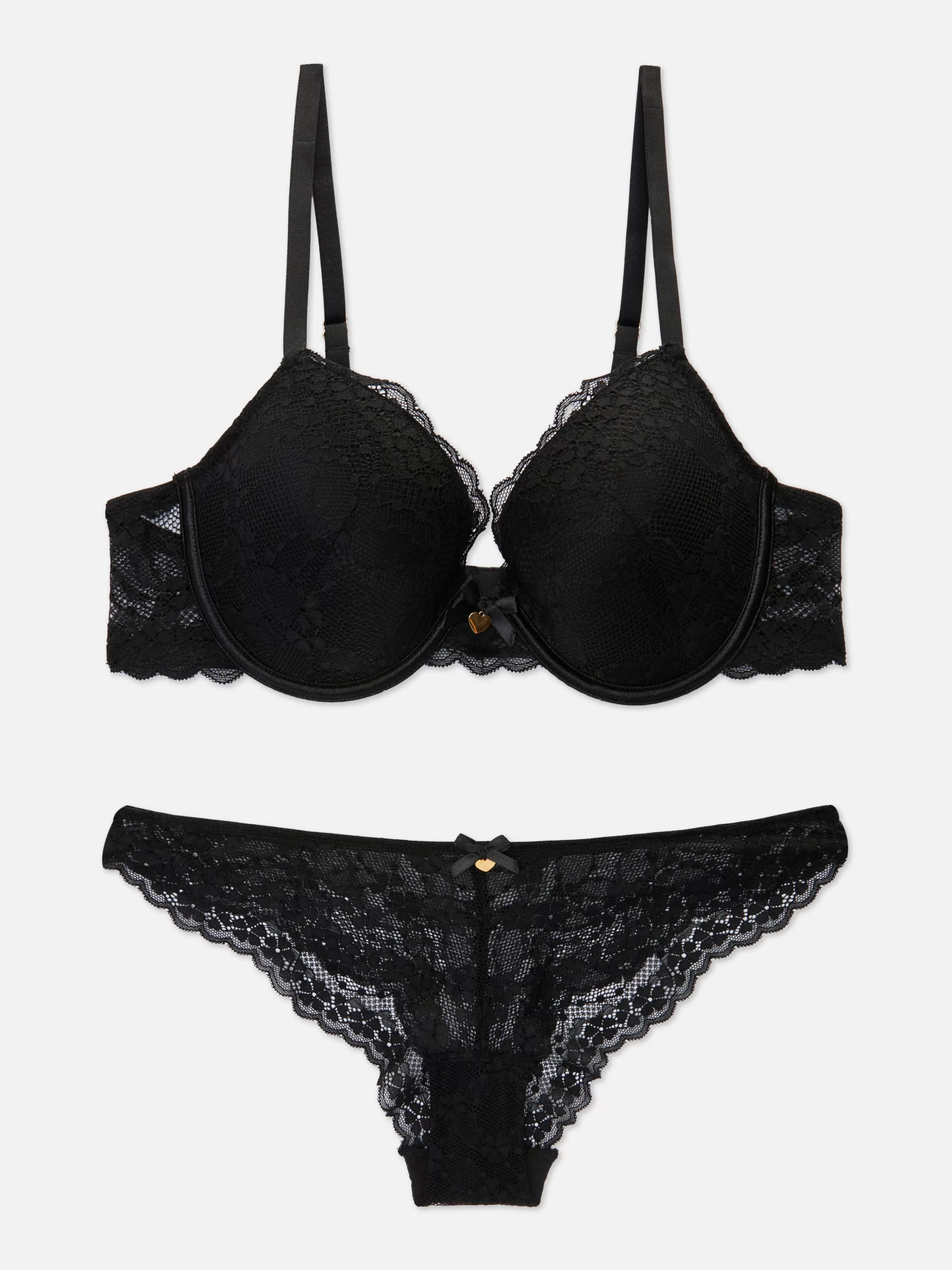 Shop Primark Ensemble Soutien-gorge Moulé Et Culotte En Dentelle Noir