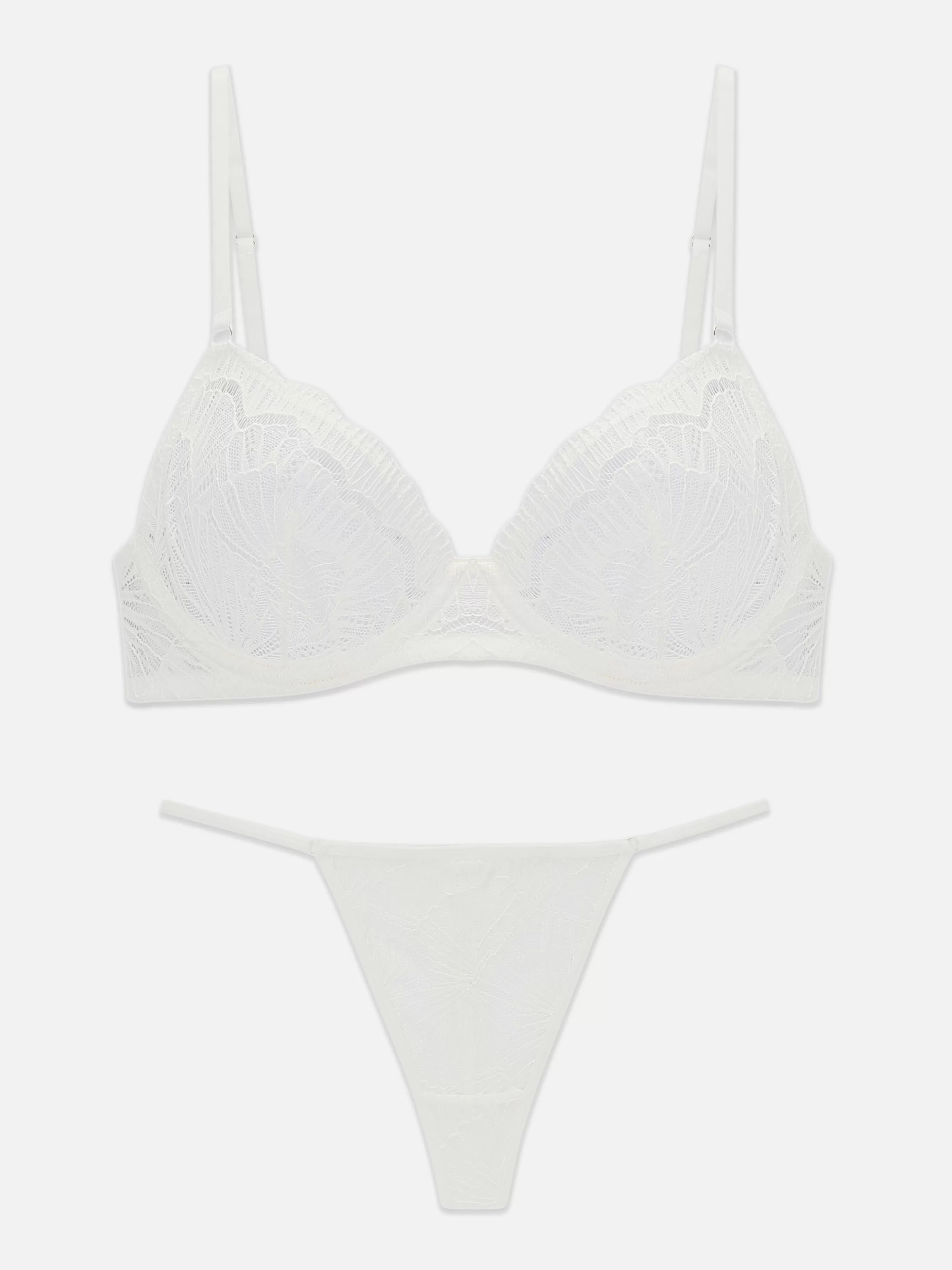 Cheap Primark Ensemble Soutien-gorge Non Rembourré Et String En Dentelle Blanc