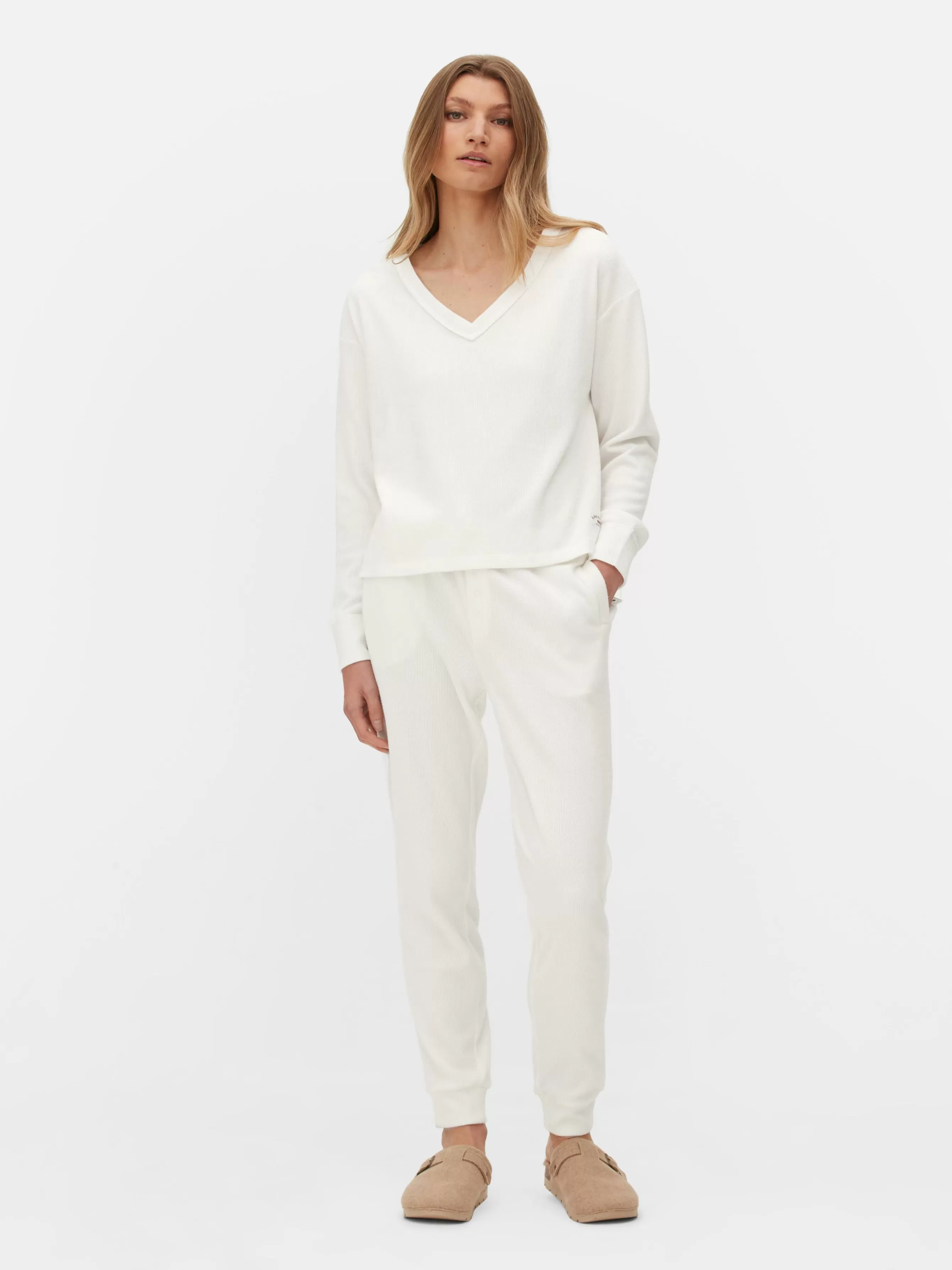 Online Primark Haut De Pyjama Large à Manches Longues Et Col En V Blanc