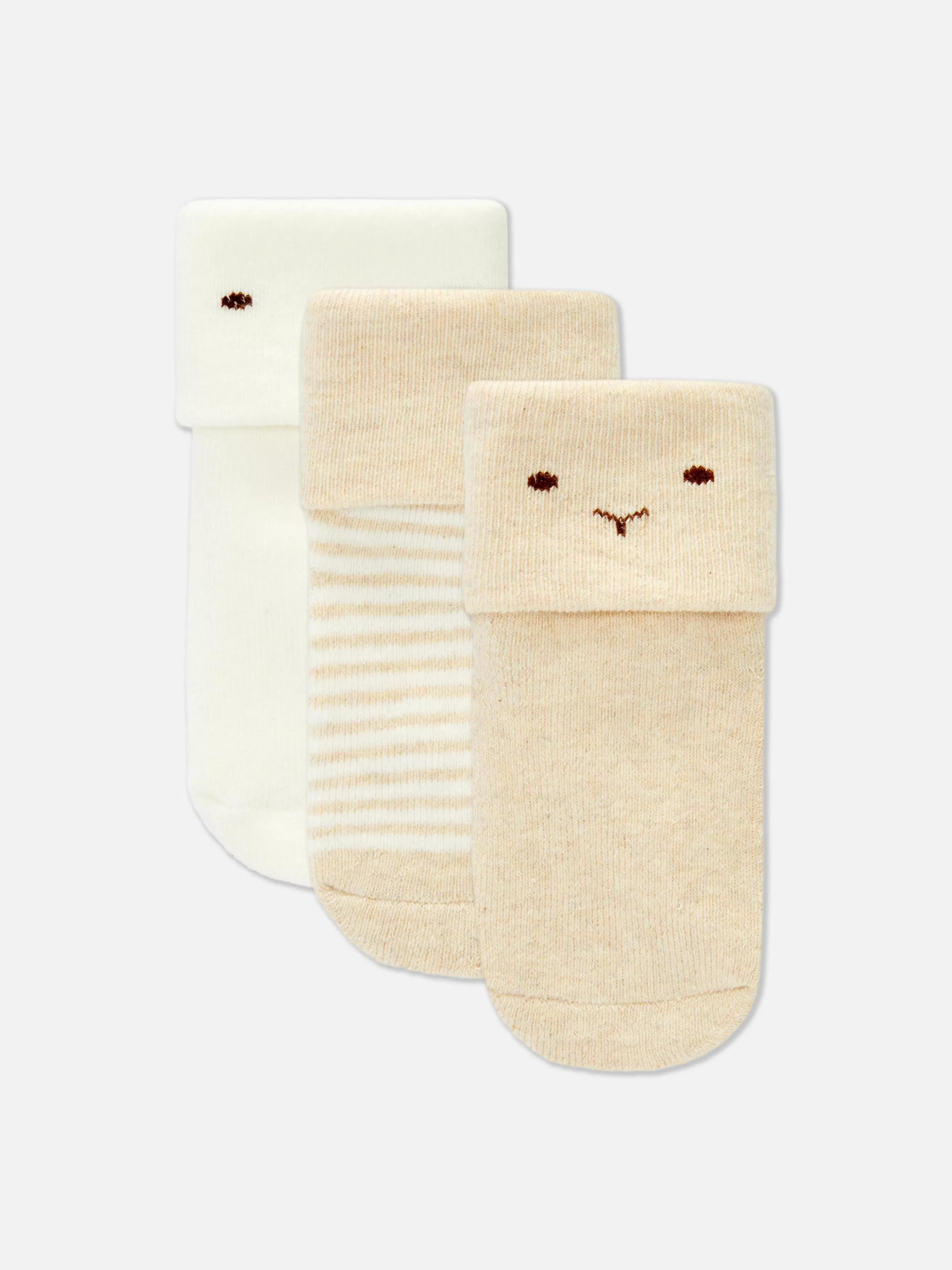 Shop Primark Lot De 3 Paires De Chaussettes Bébé En Tissu-éponge Gris