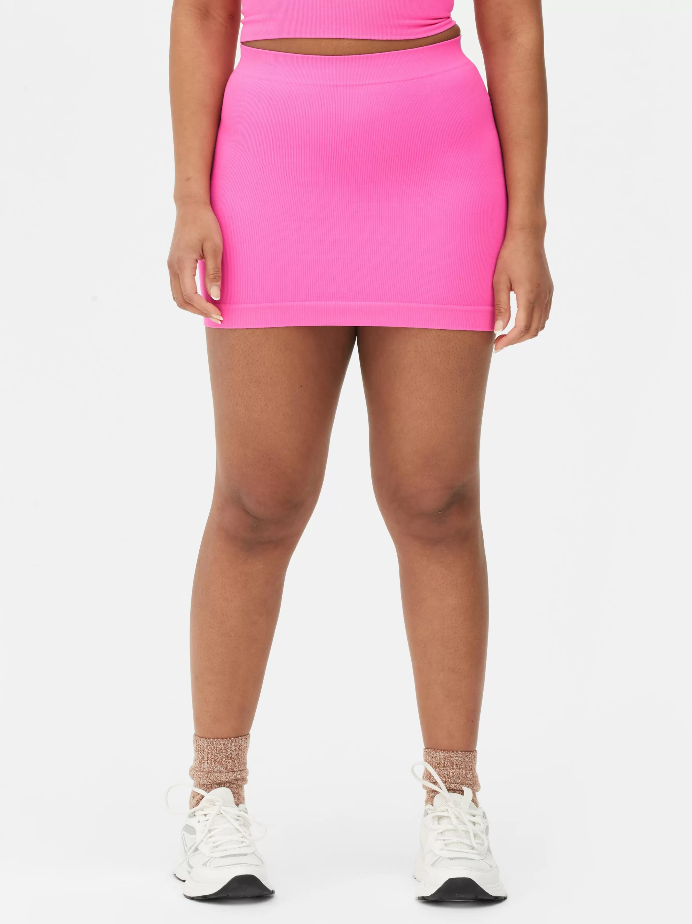 Shop Primark Mini-jupe Côtelée Sans Coutures Rose vif