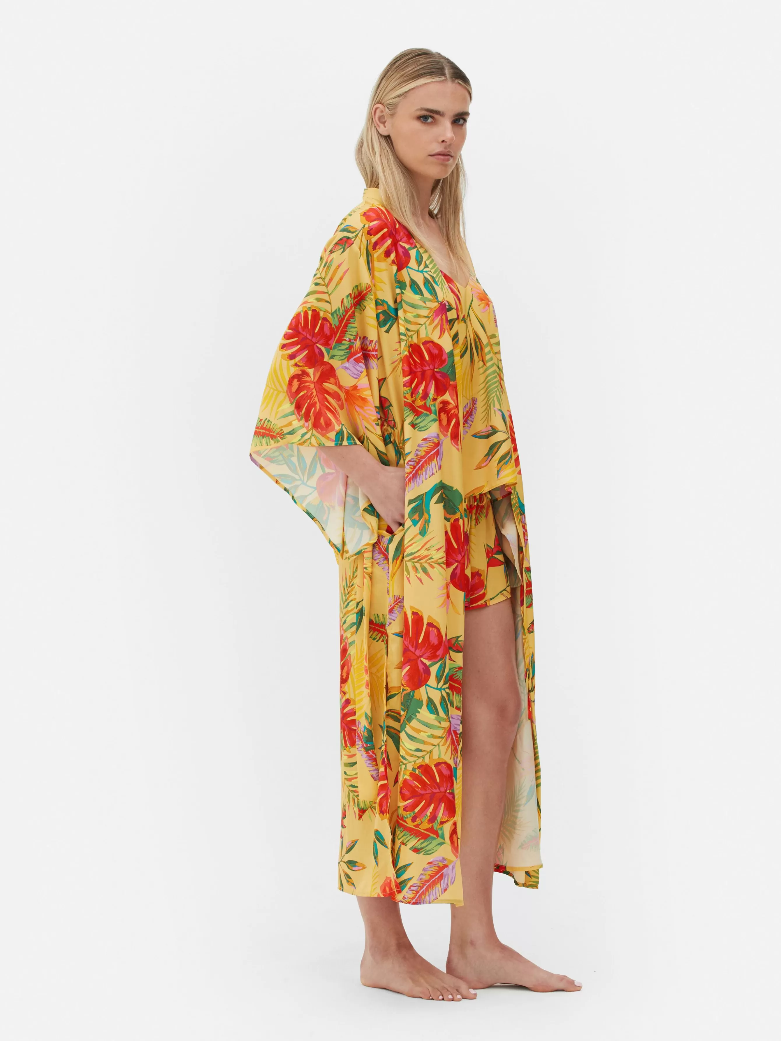 Cheap Primark Peignoir En Satin à Imprimé Floral Tropical Jaune