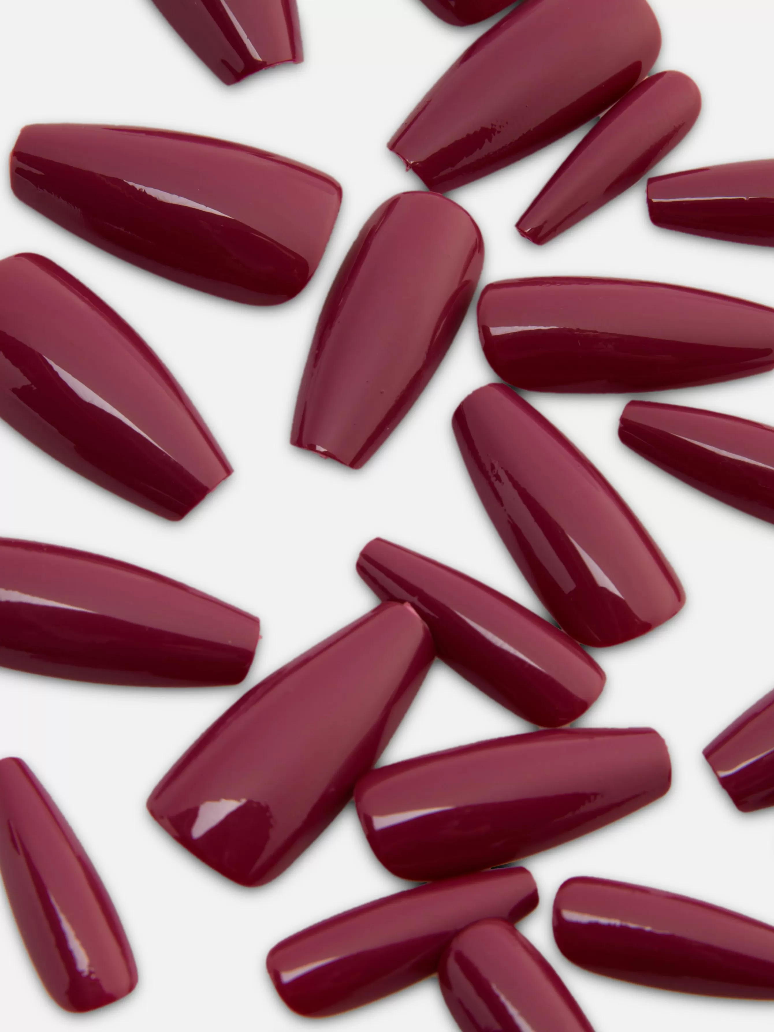 Sale Primark PS... Stiletto Gloss Faux Ongles Bordeaux