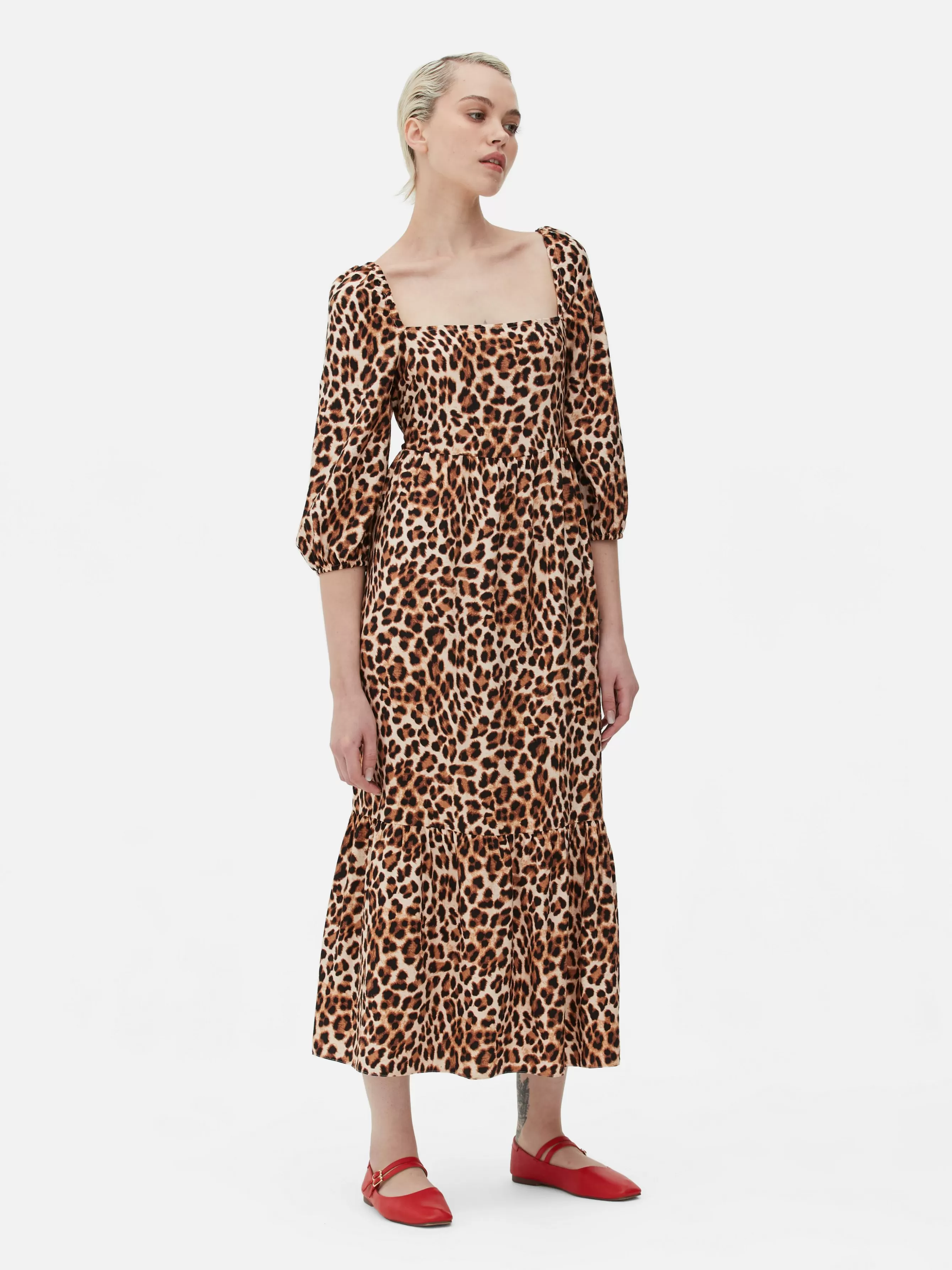 Flash Sale Primark Robe Mi-longue à Motif Léopard Et à Encolure Carrée Beige