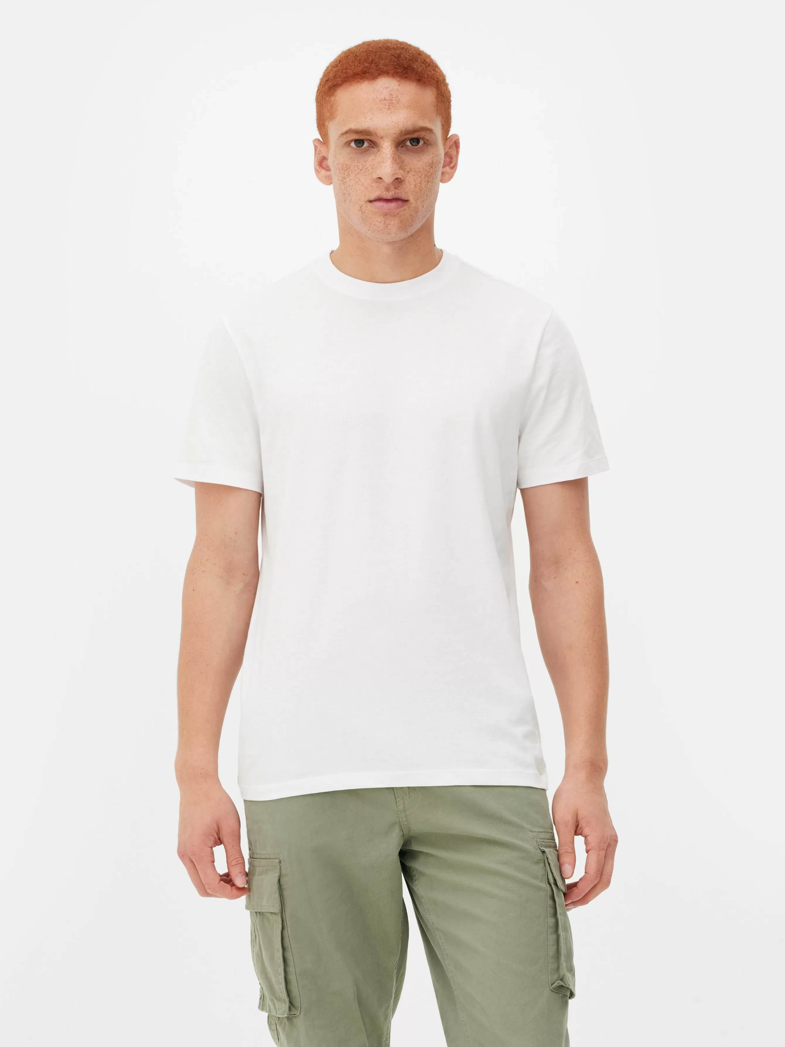 Shop Primark T-shirt Col Ras-du-cou Coupe Regular Blanc