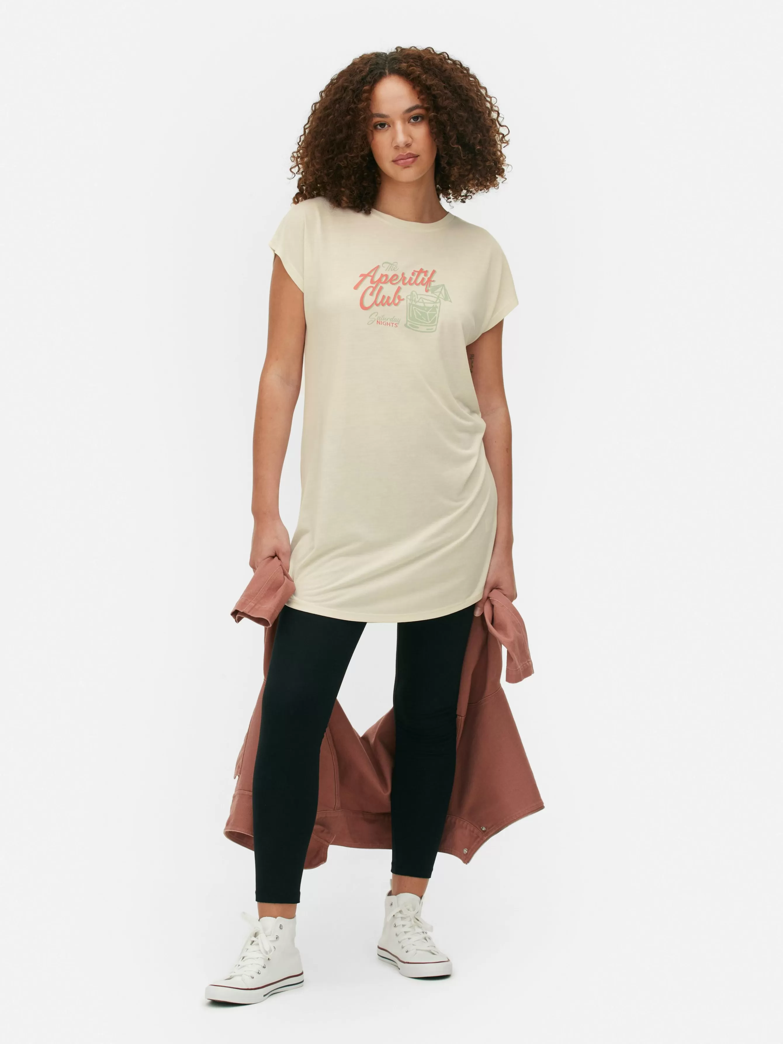 Shop Primark T-shirt Long à Col Ras-du-cou Ivoire