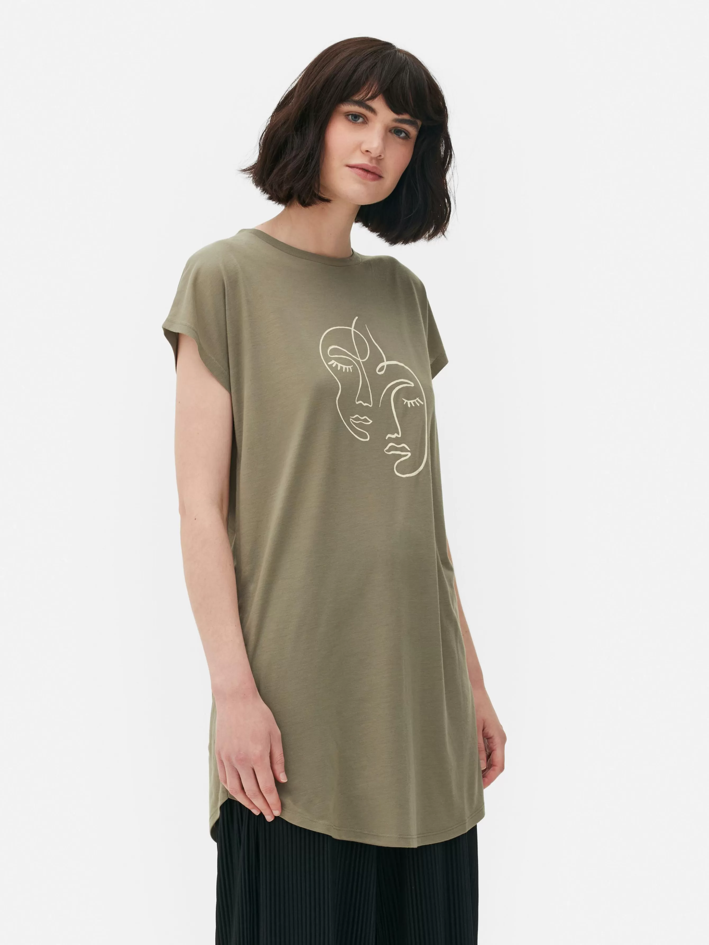 Sale Primark T-shirt Long à Col Ras-du-cou Kaki